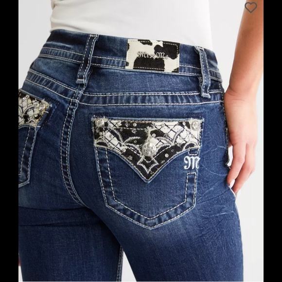Miss Me Jeans - Picture 3 of 15